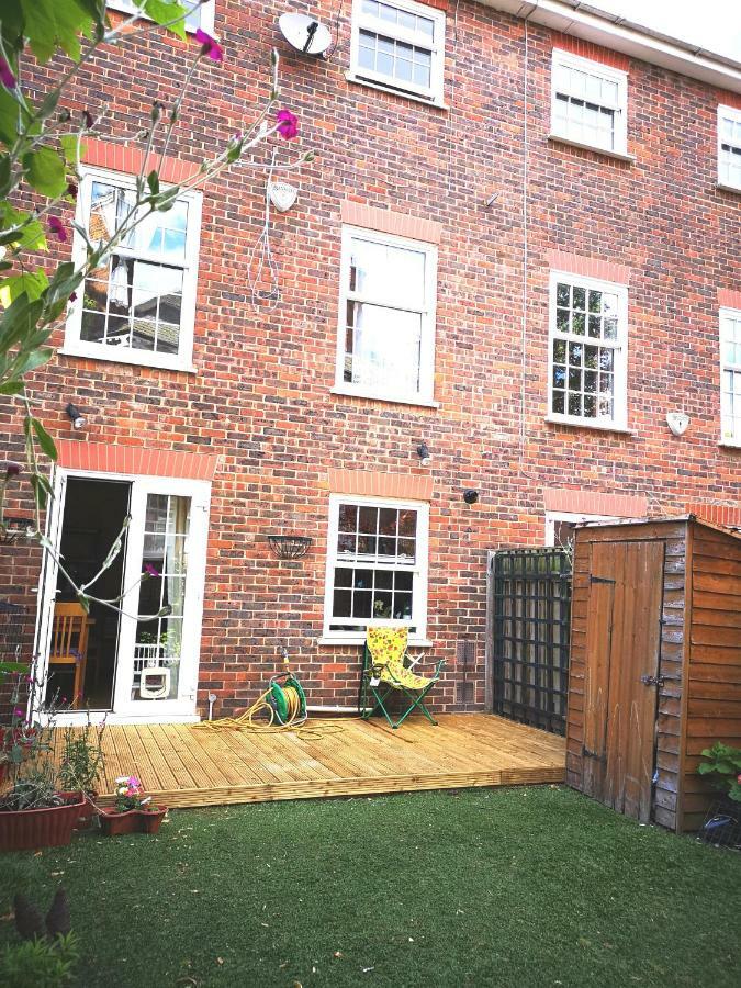 Rooms Close To Wimbledon Tennis London Exterior foto